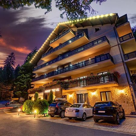 Hotel Regal シナヤ エクステリア 写真